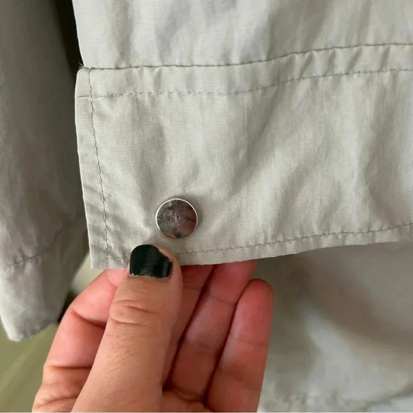 Women's 1 Sunset Lane Nylon Drawstring Hooded Rain Jacket Taupe Silver Hardware - Picture 2 of 8